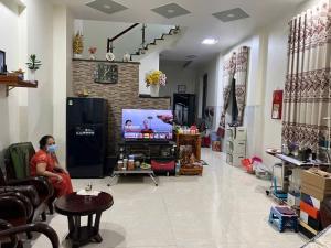 BÁN GẤP NHÀ 3 TẦNG MỚI TOANH 333M2 - VỊ TRÍ ĐẸP GIÁ SIÊU RẺ CHỈ 5.9 TỶ