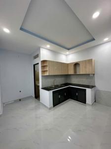 Bán nhà 2 tầng Q9 - Nhỉnh 4 tỷ - Hẻm xe hơi - Sổ đủ