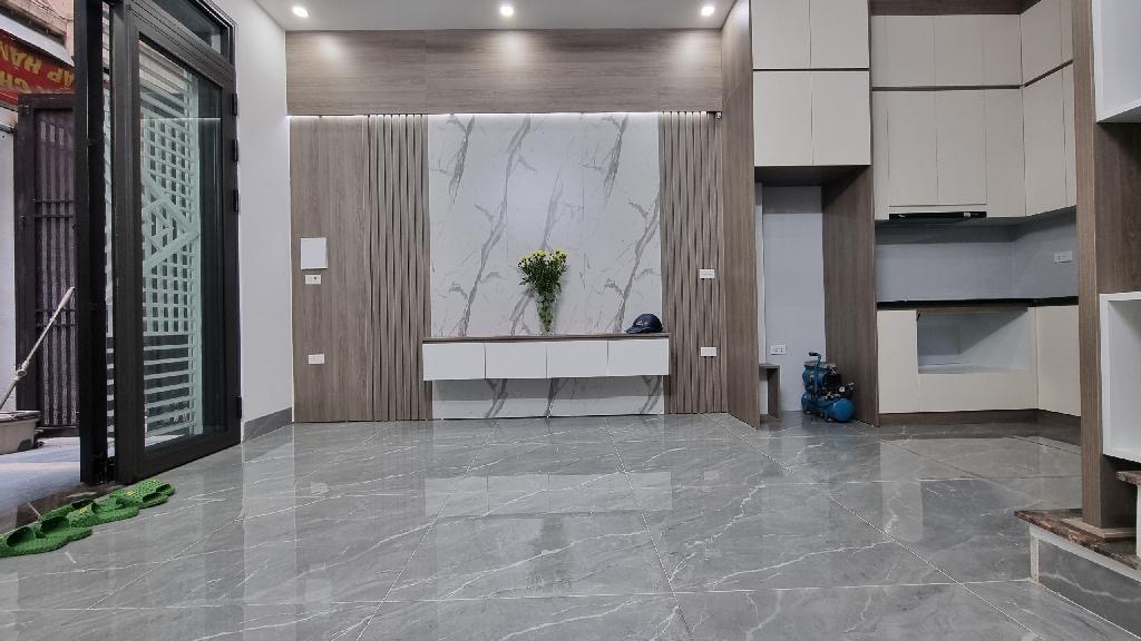 Bá.n nhà mới Xây,Thiết Kế Bắt Mắt Thuỵ Khuê  31M x 5Tang