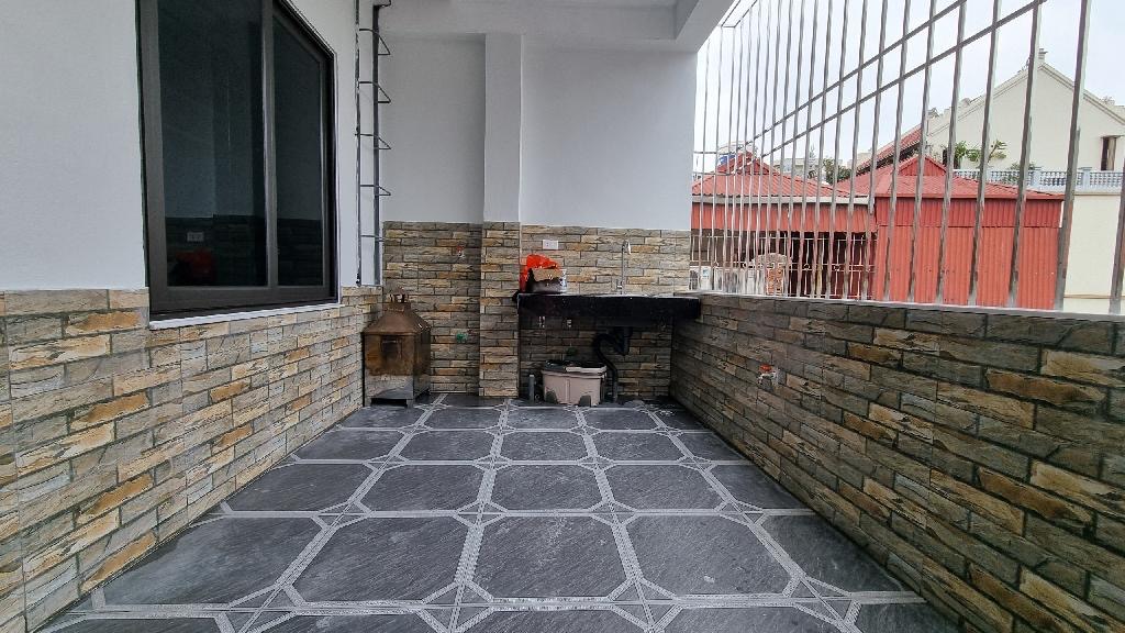 Bá.n nhà mới Xây,Thiết Kế Bắt Mắt Thuỵ Khuê  31M x 5Tang