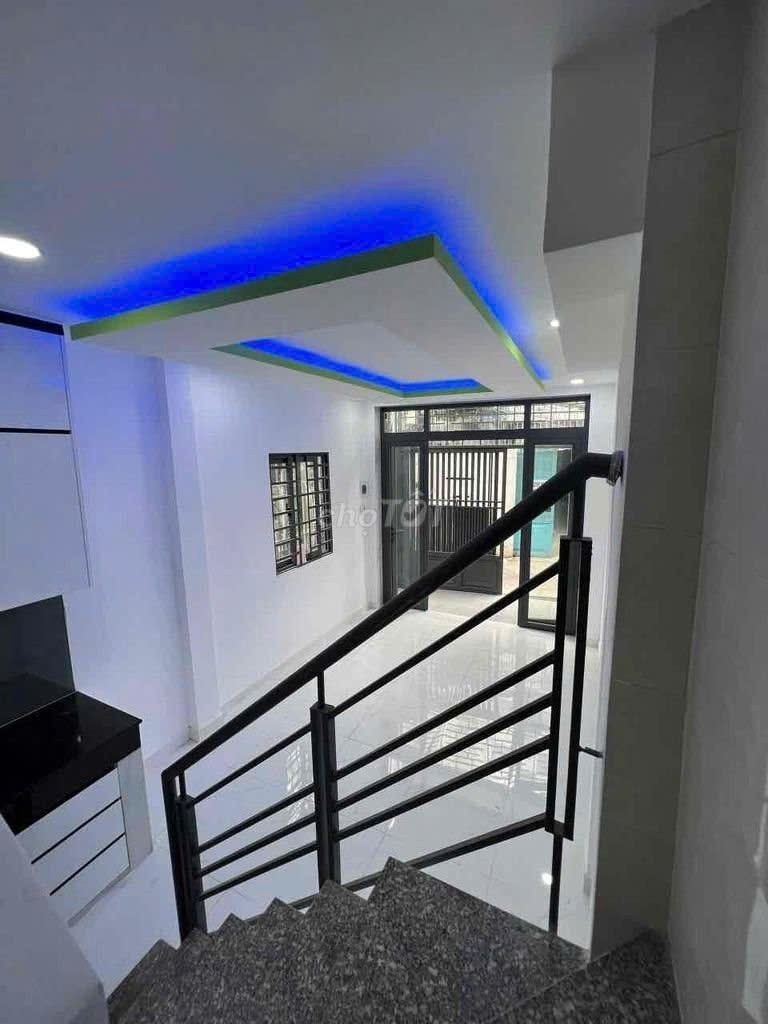 1041 Trần Xuân Soạn, Quận 7, Không Lộ Giới, Không QH, Nhà Ngay Trung Tâm, 3.1x6, 2PN, Chỉ 2.75T