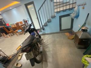 Chính chủ bán nhà 5 tầng mới xây, diện tích 35m2, MT 5m, ngõ thông nhau, giá 7,5 tỷ