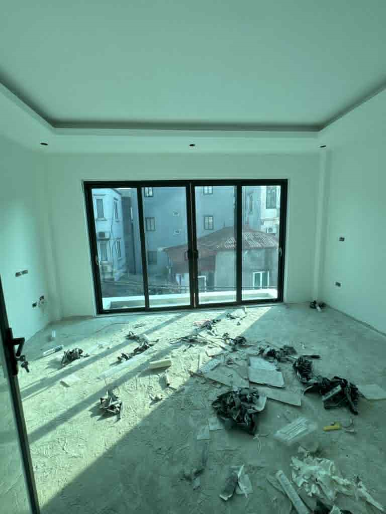 Bán cắt lỗ nhà Phúc Lợi, 50m, 5 tầng, đường ô tô