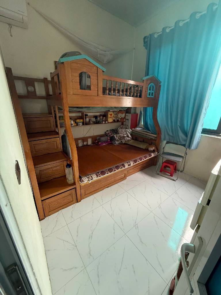 Gấp! BÁN nhà Yên Hòa DT:55m,giá 9,2 tỷ. DT : 40tr/th