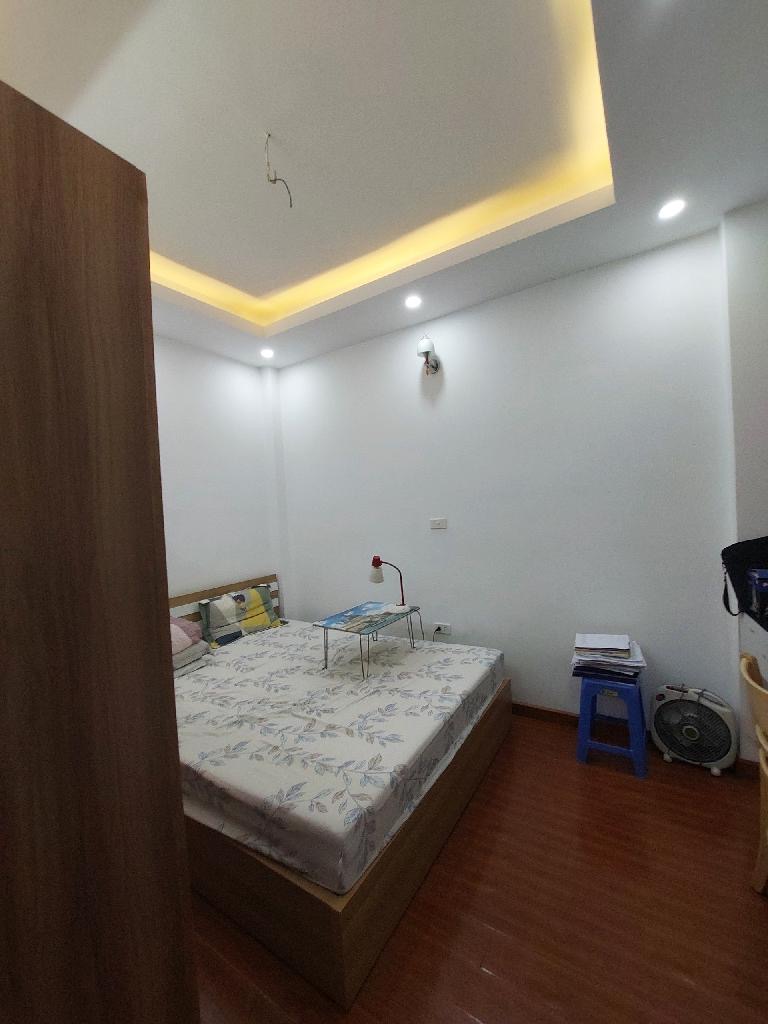 Trường Chinh- 4 tầng- Nhà đẹp ở ngay- 9 Tỉ