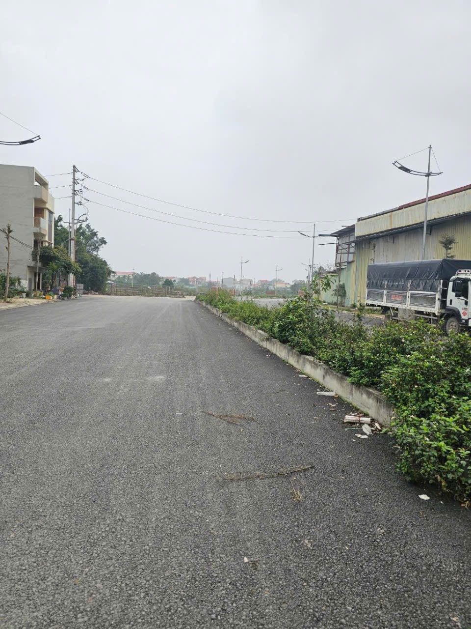 45m2 đất đẹp, giá 9,x tỷ (x tiểu học)