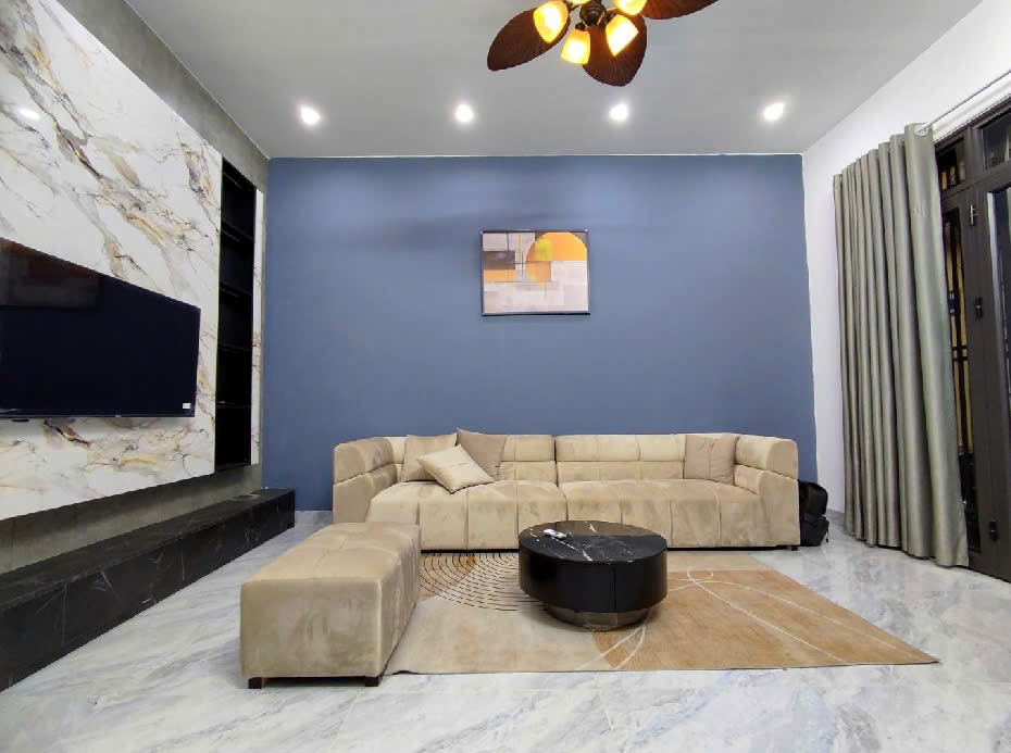 NHÀ ĐẸP – HIẾM - 40M - 7 TỶ XÍU  - BA BƯỚC RA PHỐ - GẦN TRƯỜNG ĐẠI HỌC - TTTM - THIÊN ĐƯỜNG MUA SẮM