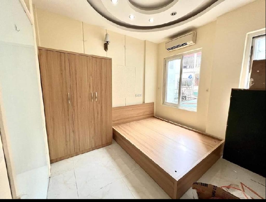 Chính chủ  bán nhà mặt phố Mai Dịch - kinh doanh đỉnh 200 triệu/năm