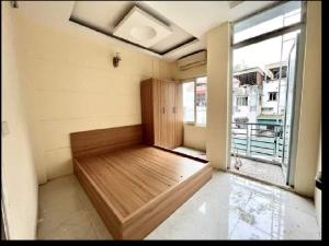 Chính chủ bán nhà mặt phố Mai Dịch - kinh doanh đỉnh 200 triệu/năm