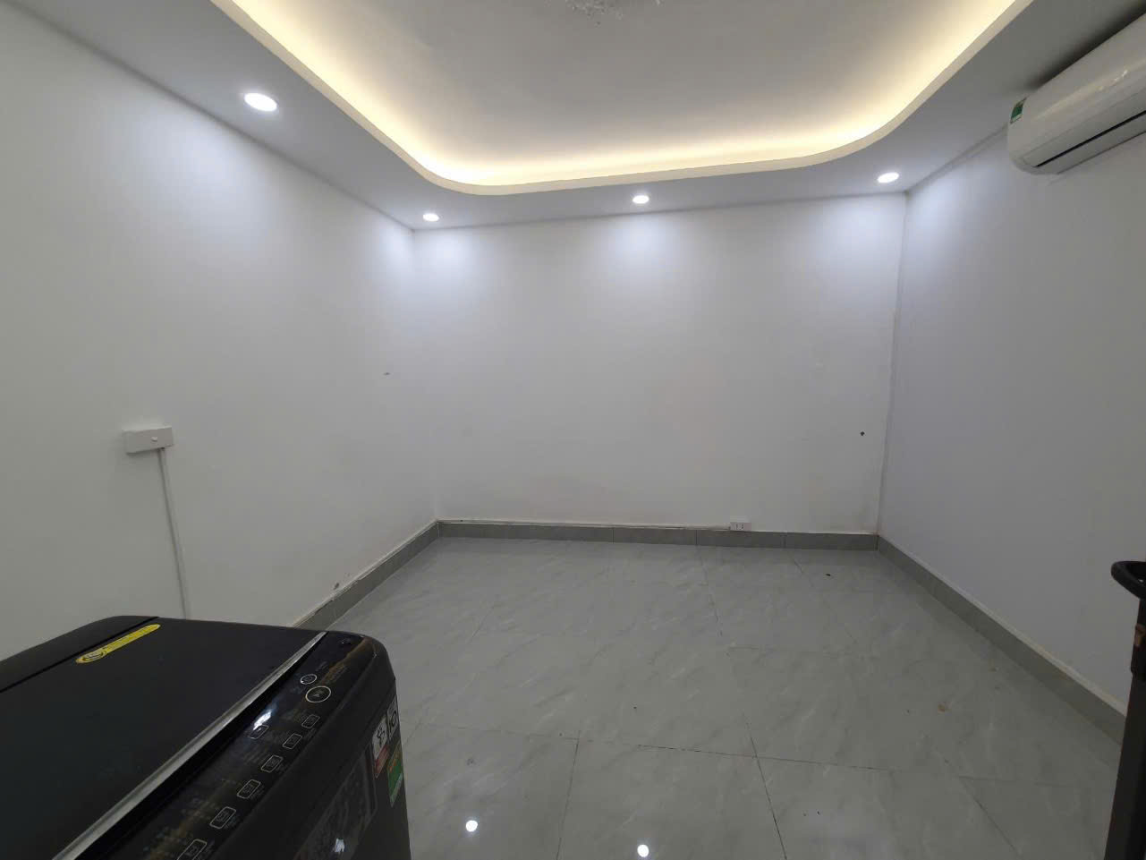 NHÀ ĐẸP MẶT ĐƯỜNG BẠCH MAI - Ở NGAY