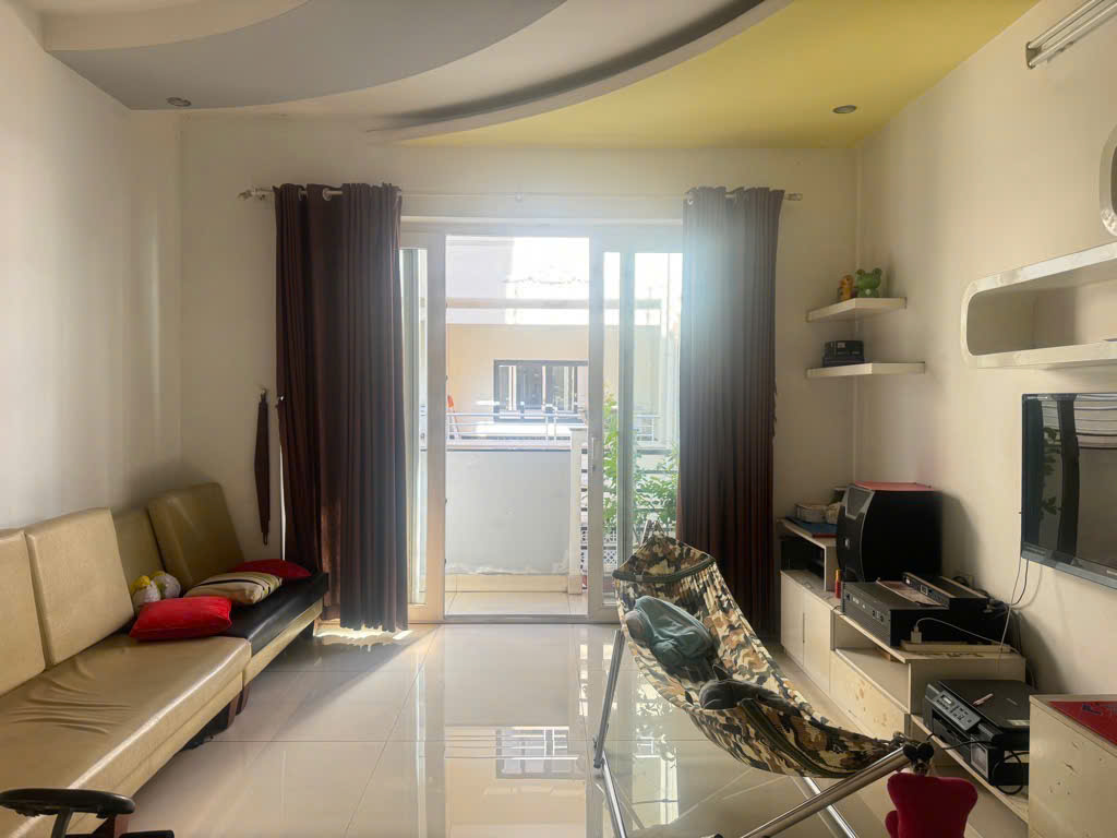 NHÀ PHỐ MẶT TIỀN HẺM 6M NGUYỄN THIỆN THUẬT - KHU BÀN CỜ, Q3, 74M2, 5 TẦNG, NHỈNH 21 TỶ.