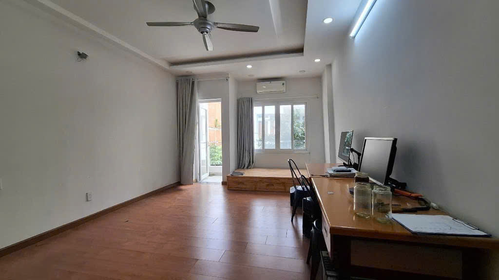 Nhà hẻm 5m ô tô tránh Xô Viết Nghệ Tĩnh, Quận Bình Thạnh, 67 m2, 5 tầng, Giá 12 tỷ.