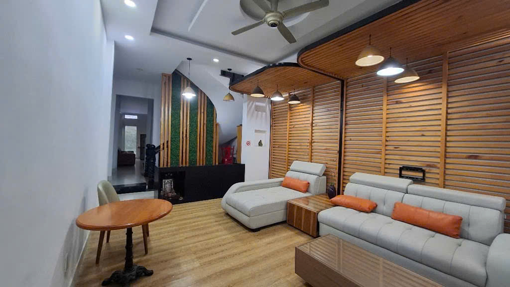 Nhà hẻm 5m ô tô tránh Xô Viết Nghệ Tĩnh, Quận Bình Thạnh, 67 m2, 5 tầng, Giá 12 tỷ.