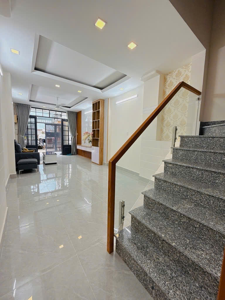 Nhà hẻm Nguyễn Văn Đậu, Quận Bình Thạnh, 69m2 thổ cư, Giá 9.3 tỷ.