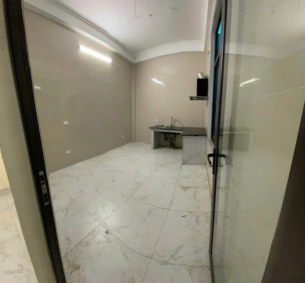 Cần bán GẤP nhà Phúc Lợi, Long Biên