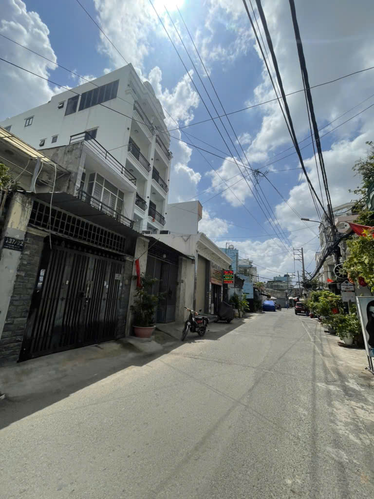 BÁN NHÀ DIỆN TÍCH KHỦNG 166M2 CHỦ NHIỆT BÁN GIẢM MẠNH 1 TỶ