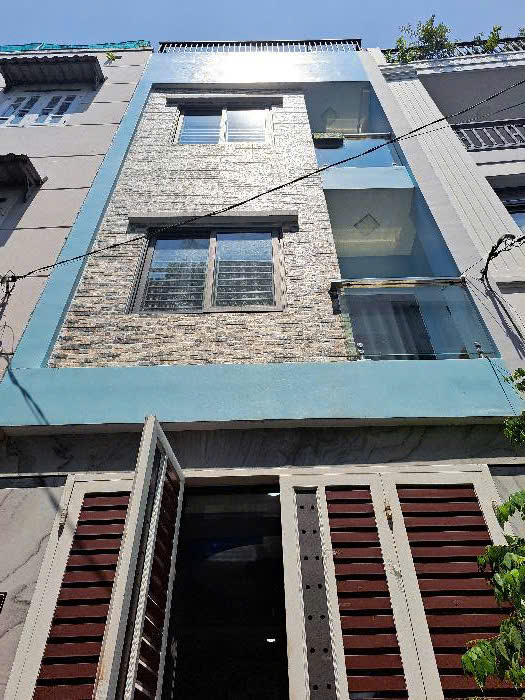 NHÀ ĐẸP DỌN VÀO Ở NGAY TẶNG NỘI THẤT XỊN - ĐƯỜNG ÂU CƠ - 8 TỶ TL