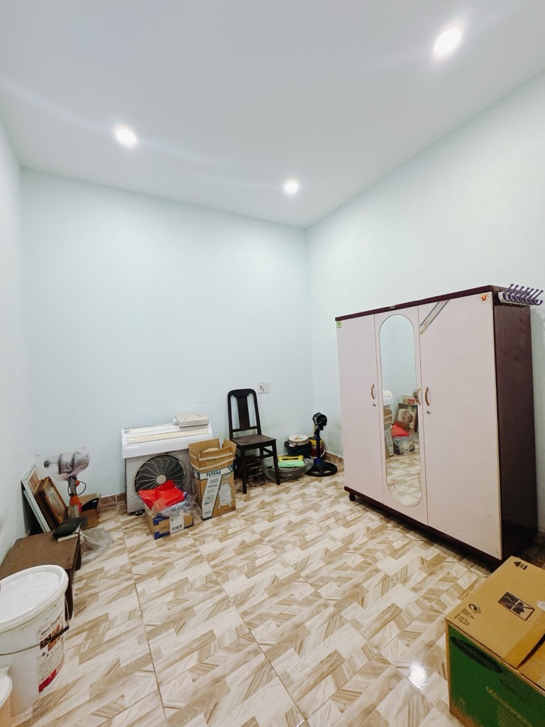 Siêu phẩm mới cần ra gấp cho nhà đầu tư, bán nhà mặt tiền Q4 ngang giá đất nhà nước công bố!