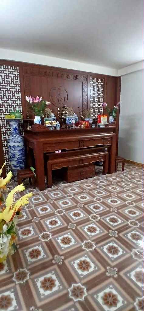 Bán Nhà Giải Phóng - Hoàng Mai ngách to rộng ô tô đi
