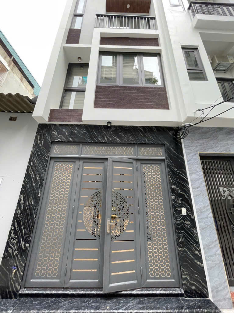 NHÀ ĐÂN XÂY TÂM HUYẾT - NGÕ THÔNG HỒNG TIẾN. 5 TẦNG THANG MÁY NỘI THẤT SỊN SÒ