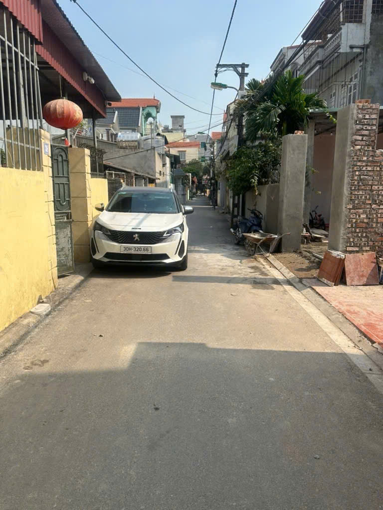 Bán đất Dương Đức Hiền. Gia Lâm, ô tô tránh, kinh doanh tốt, giao thông thuận tiện