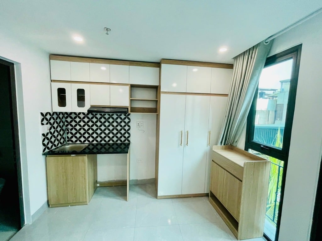 MỄ TRÌ HẠ 6 TẦNG XÂY MỚI THANG MÁY - 9 PHÒNG KHÉP KÍN FULL ĐỒ - DÒNG TIỀN 50 TRIỆU
