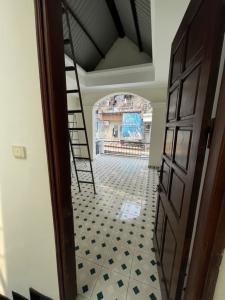 BÁN NHÀ MỸ ĐÌNH - Ô TÔ ĐỖ CỬA - 61M GIÁ 14Đ