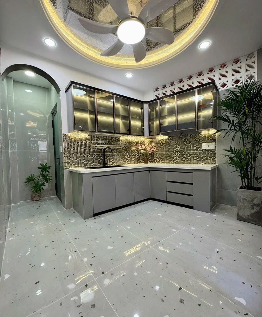 Bán nhà Hậu Giang Quận 6, 49m2, chỉ 5.9 tỷ