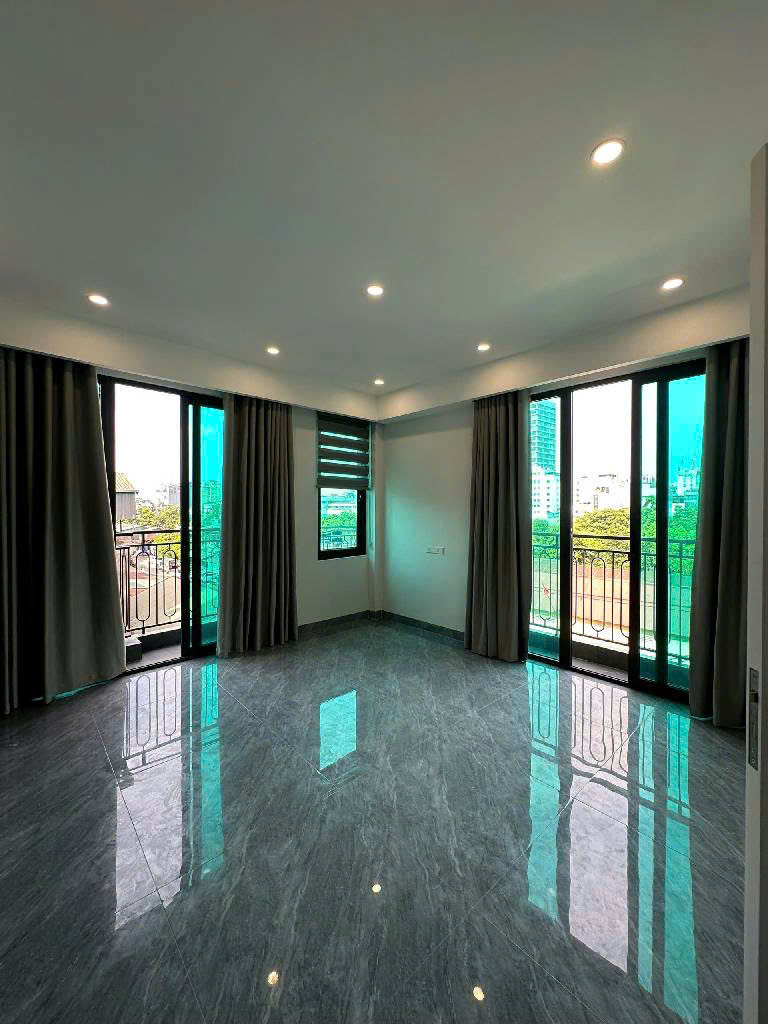 nhà đẹp đống đa 6 tầng thang máy 35m2 giá 10,5 tỷ