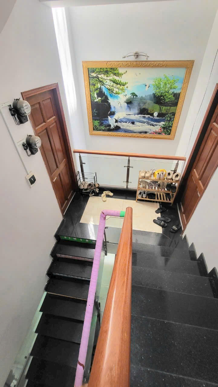 SIÊU PHẨM TÂN BÌNH 2 MẶT HẺM - HXH - 3 TẦNG - 42M2 - 4PN - VỊ TRÍ CỰC ĐẸP - CHỈ 4.98 TỶ