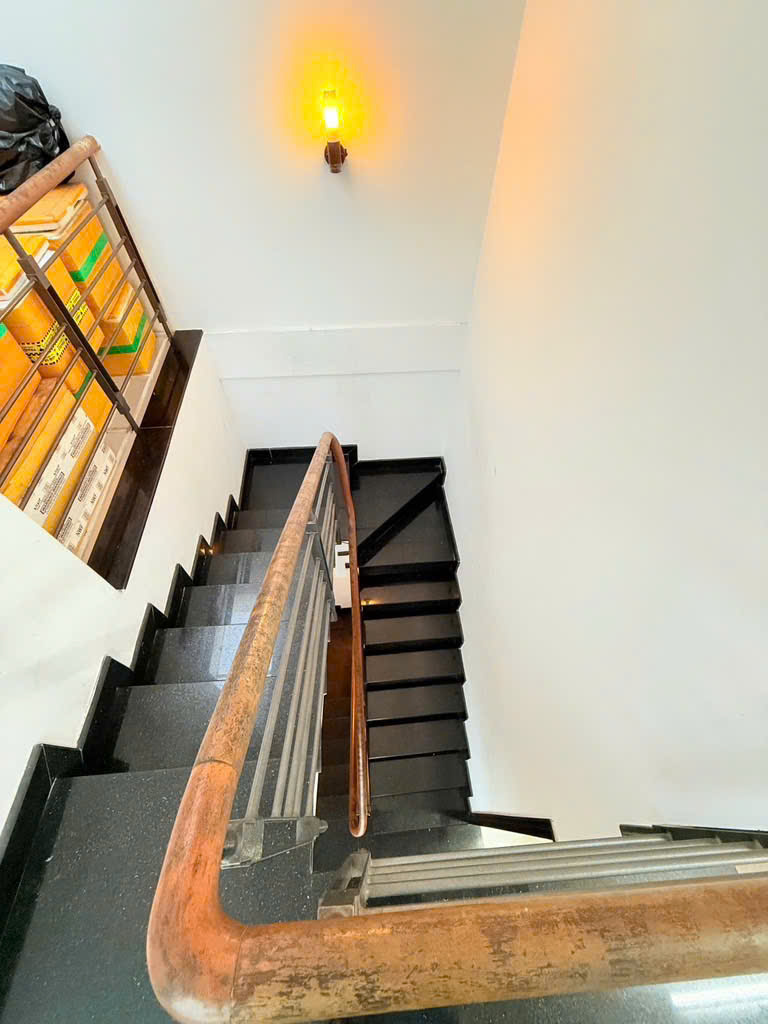 Nhà hẻm VIP 373 Lý Thường Kiệt, ngay Q.10, 4.5x23m, 3 tầng, 13,4 tỷ
