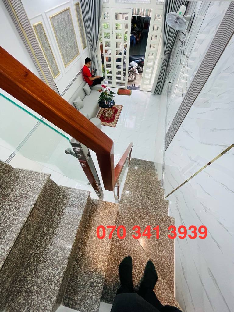CHỦ GIẢM CHỈ CÒN NHỈNH 1TỶ - NHÀ BÈ   LH Minh Nhà Xinh: 070 341 3939 (Call/Zalo)