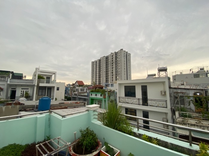 CĂN LÔ GÓC, ĐƯỜNG THÔNG GẦN AEON TÂN PHÚ