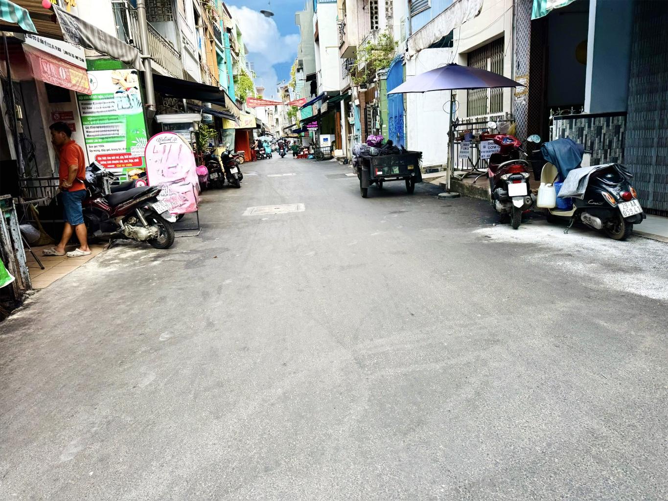 Nhà Đẹp Hẻm Lê Văn Sỹ, gần trung tâm Q3, Phú Nhuận-46m2 -Giá 8,4 tỷ