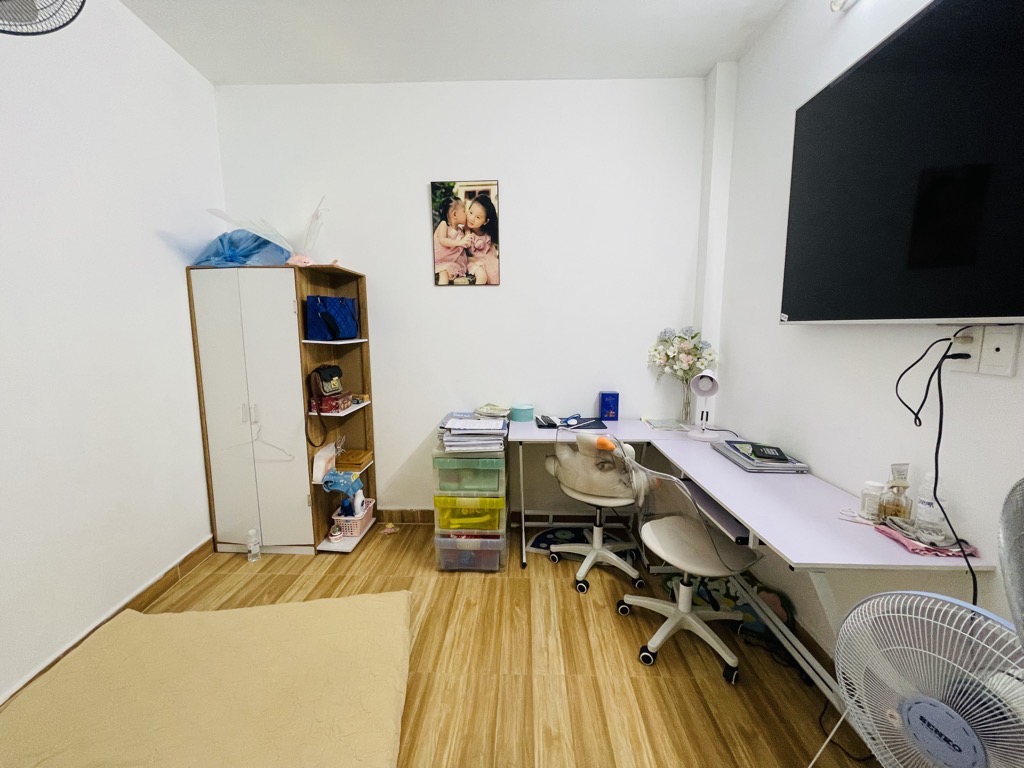 Nhà Đẹp trong Khu Dân trí cao-Hẻm rộng Lê Văn Sỹ, gần trung tâm Q3, Phú Nhuận-40m2 -Giá 5,5 tỷ