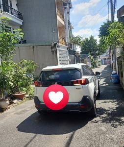 Nhà 3 tầng  thủ đức hẻm 6m , gần cầu vượt Linh Xuân ,72m2, nhỉnh 6 tỷ