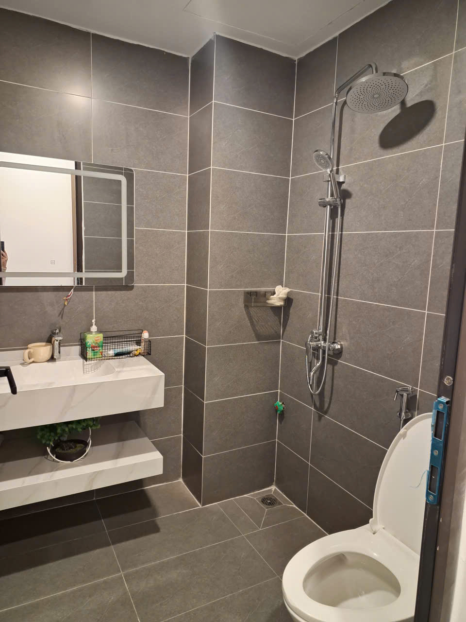 SIÊU PHẨM THẠCH BÀN 6 TẦNG THANG MÁY 40M2 – OTO THÔNG – FULL NỘI THẤT HIỆN ĐẠI – HƠN 8 TỶ