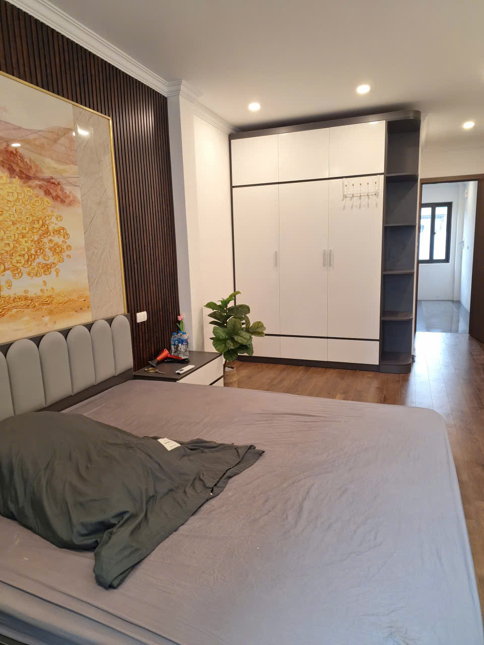 SIÊU PHẨM THẠCH BÀN 6 TẦNG THANG MÁY 40M2 – OTO THÔNG – FULL NỘI THẤT HIỆN ĐẠI – HƠN 8 TỶ