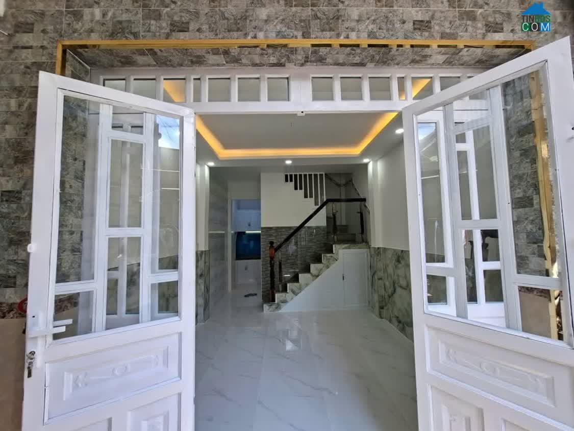 Bán Nhà Siêu Phẩm Mới - Hẻm Thông Rộng Thoáng - Giá 2 Tỷ