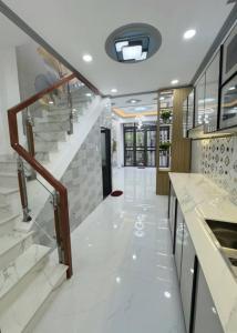 BÁN NHÀ HẺM XE HƠI - GẦN MẶT TIỀN ĐƯỜNG - QUẬN 6 - GIÁ 8TỶ