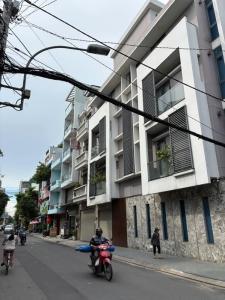 NHÀ MẶT TIỀN KHU BẮC HẢI - 4 TẦNG BTCT - KHÔNG LỘ GIỚI - HOÀN CÔNG ĐỦ