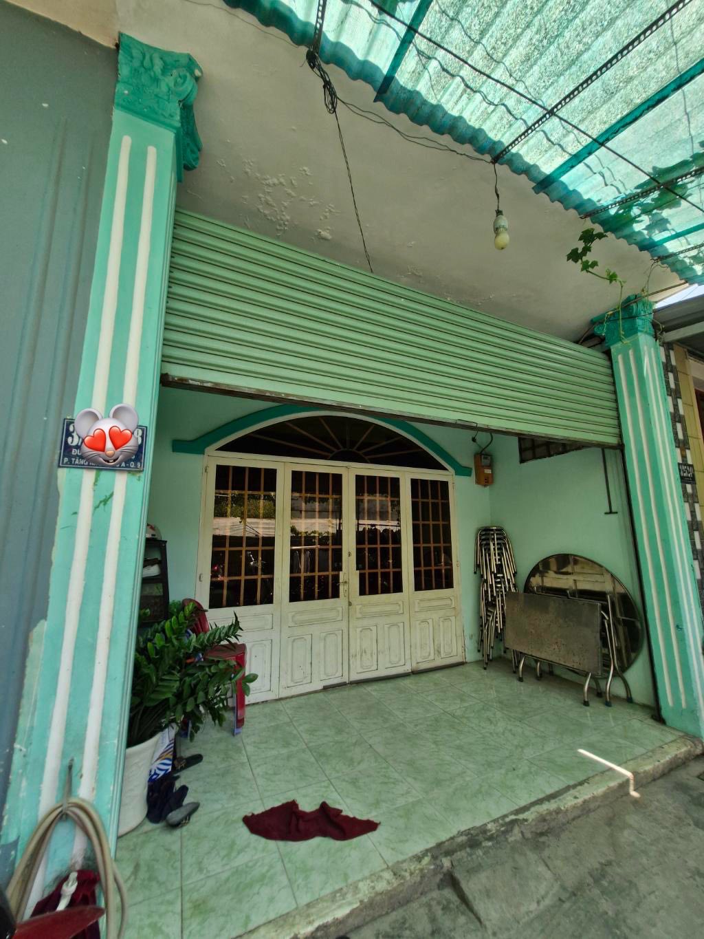 BÁN NHÀ  CẤP 4 - HẺM XE HƠI ĐỔ CỬA - TIỆN XÂY MỚI