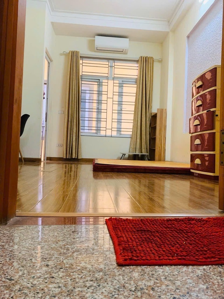 bán nhà hồ tùng mậu cầu giấy ,nhà đẹp tull nội thất gần phố trung tâm  7,5 tỷ