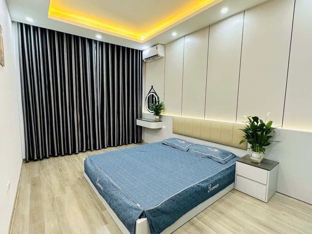 BÁN NHÀ PHỐ MINH KHAI SỔ ĐỎ CHÍNH CHỦ GIÁ 6.2 TỈ