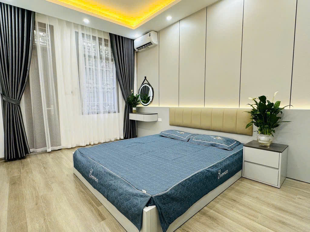 BÁN NHÀ PHỐ MINH KHAI SỔ ĐỎ CHÍNH CHỦ GIÁ 6.2 TỈ