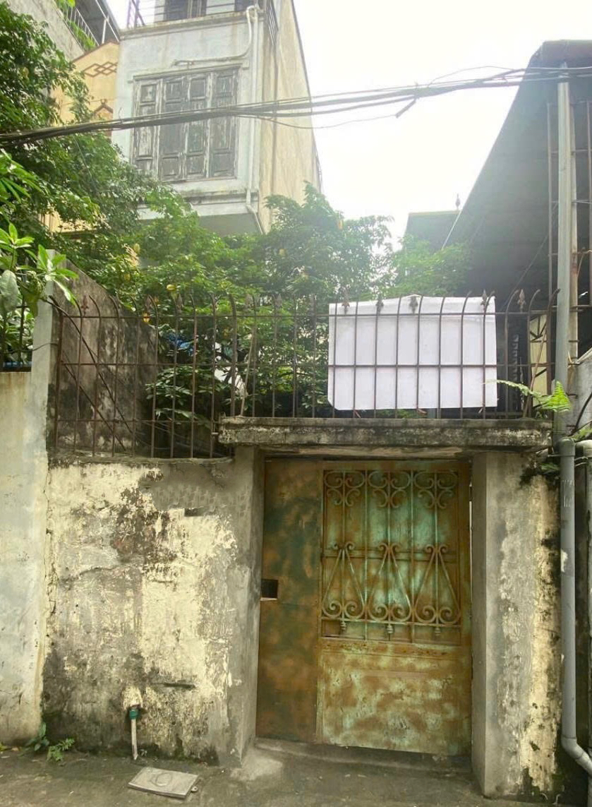 Gia Đình Cần Bán Gấp Nhà Đất – Ngõ 42 Triều Khúc
