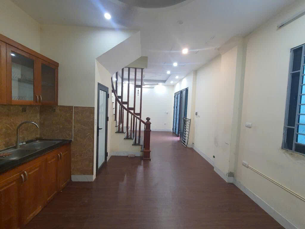 Bán nhà Quang Trung, 4 tầng full nội thất, Sổ đỏ cất két, giá loanh quanh 5 tỷ