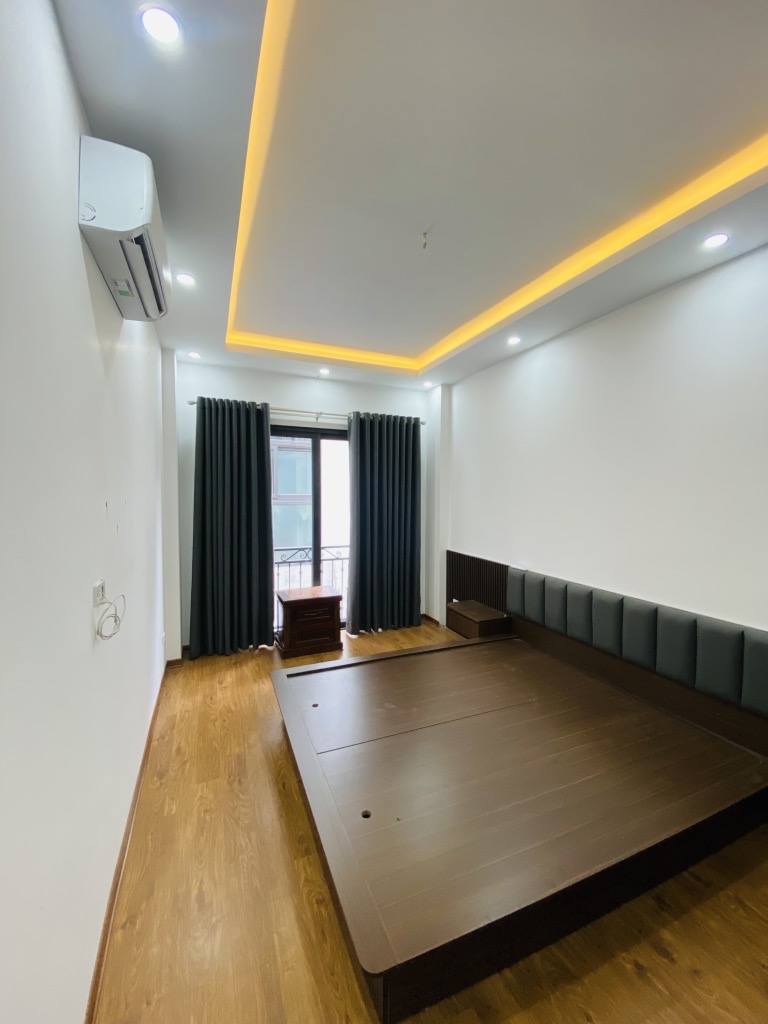 Siêu phẩm nhà dân tự xây mới full nội thất,cách 1 nhà ra phố Trạm sầm uất.