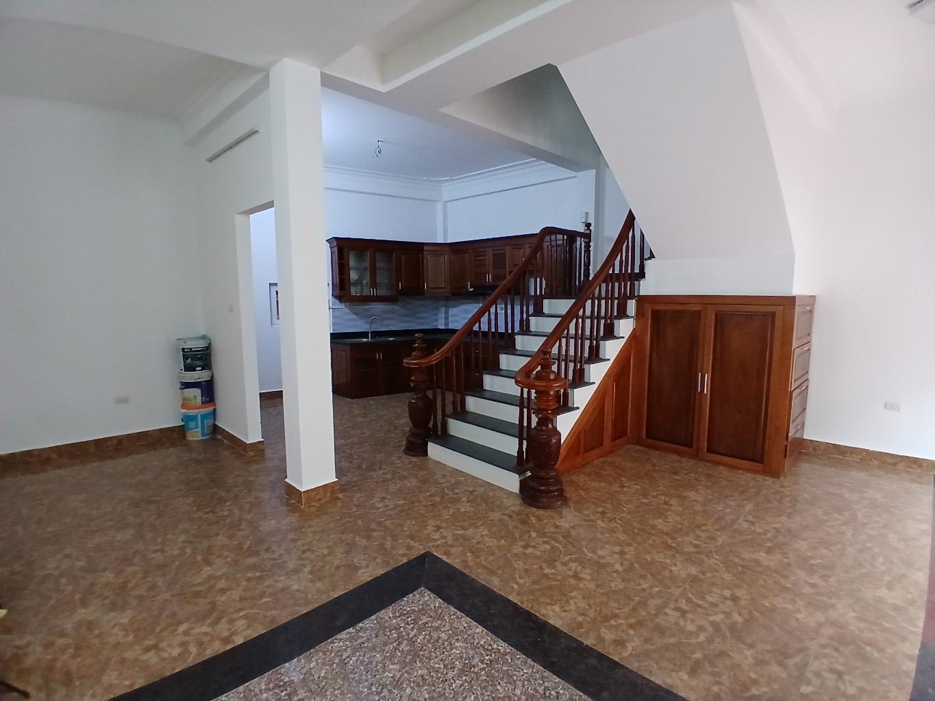Bán nhà về ở luôn,full tiện ích và công năng sử dụng,vị trí giao thông thuận tiện…