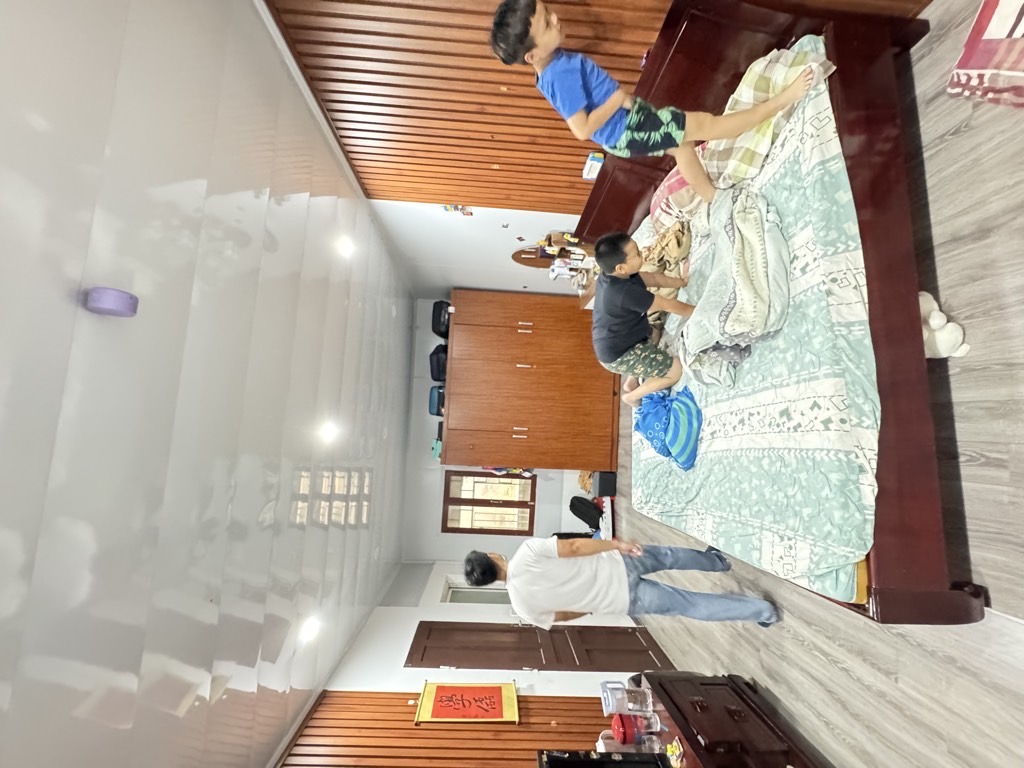 Bán nhà khu lõi Bồ Đề,lô góc,an ninh tốt,bạt ngàn tiện ích.